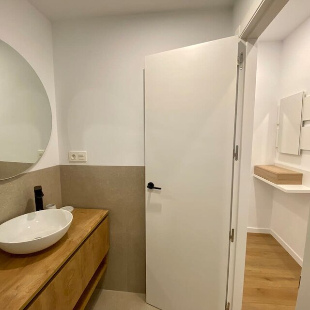 クスコ I シック 2 ベッドルーム アパートメント ニア カステリャーナ