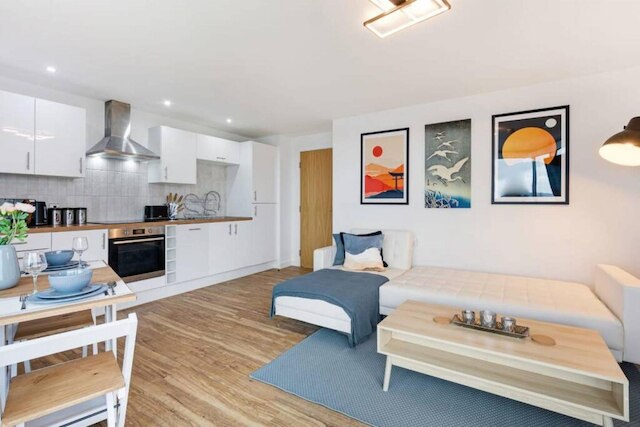 ホスト アパートメンツ キングス ドック ビュー バルティック リビング