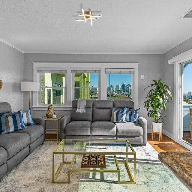 バンカーズ ヒル ハイダウェイ ウィズ エアコン ビューズ アンド パーキング