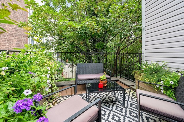 アデルフィ II バイ ローブ トラベル 3ベッドルーム フォートグリーン ウィズ デッキ