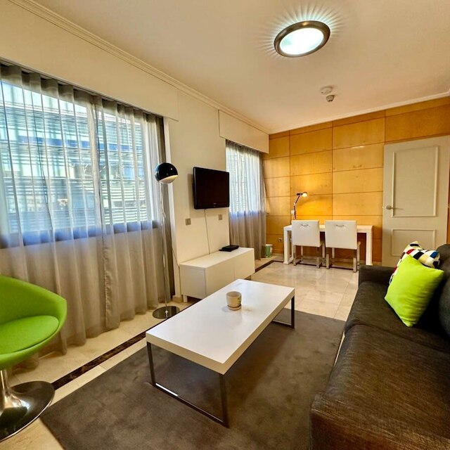 エングラシア スクエア 1 ベッドルーム アパートメント イン チャンベル