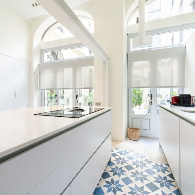 ザ ドーヴィル マジェスティック 1 ベッドルーム イン チュエカ