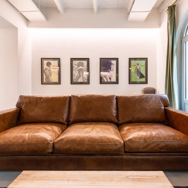 ザ ドーヴィル マジェスティック 1 ベッドルーム イン チュエカ