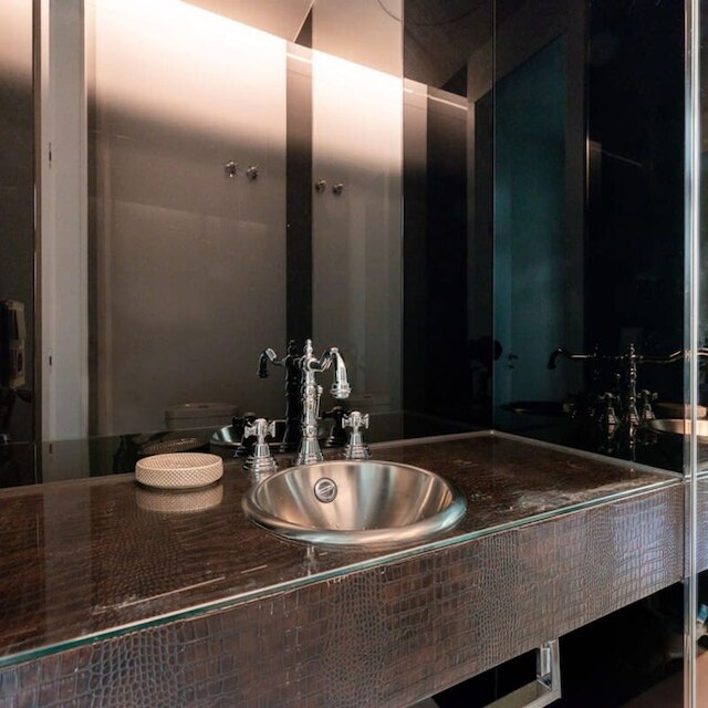 ザ ドーヴィル マジェスティック 1 ベッドルーム イン チュエカ