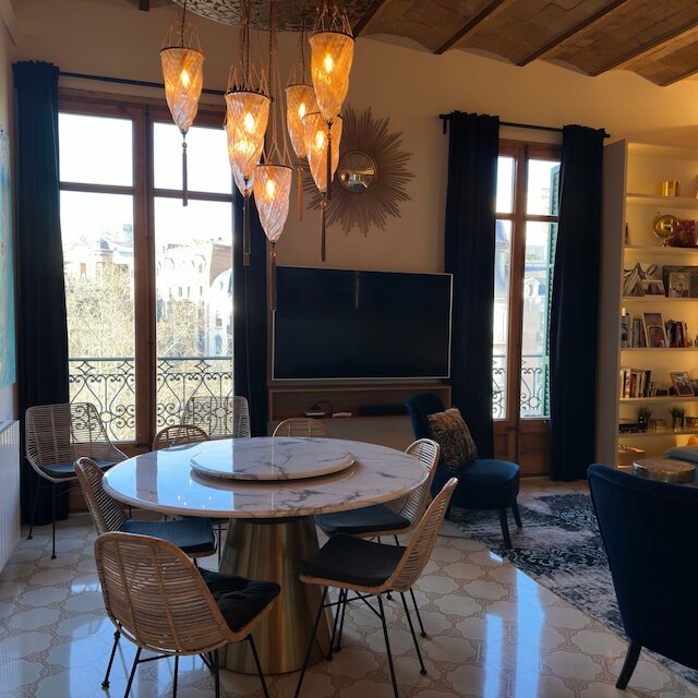 ザ アベニュー 2 ベッドルーム ラグジュアリー ユニット イン ディアゴナル アベニュー