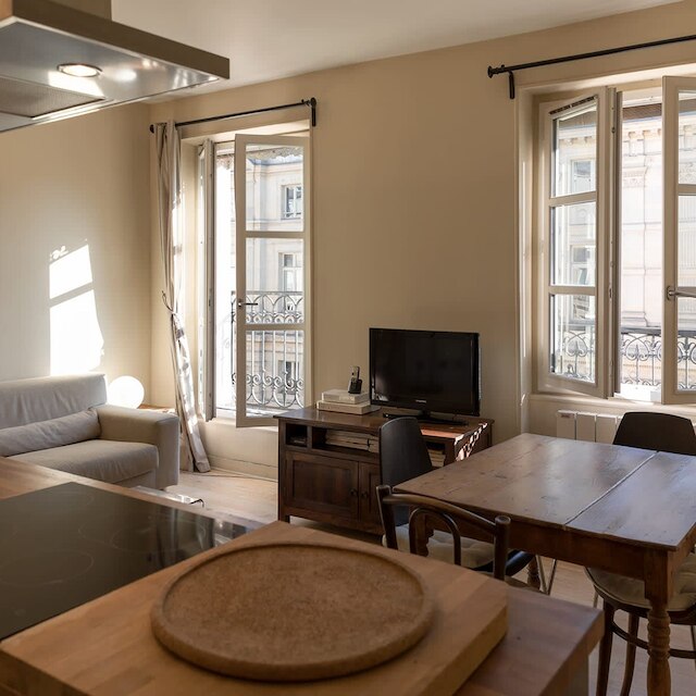 リヴォリ マーケット I コンフォータブル 1 ベッド アパート ニア オテル ドゥ ヴィル