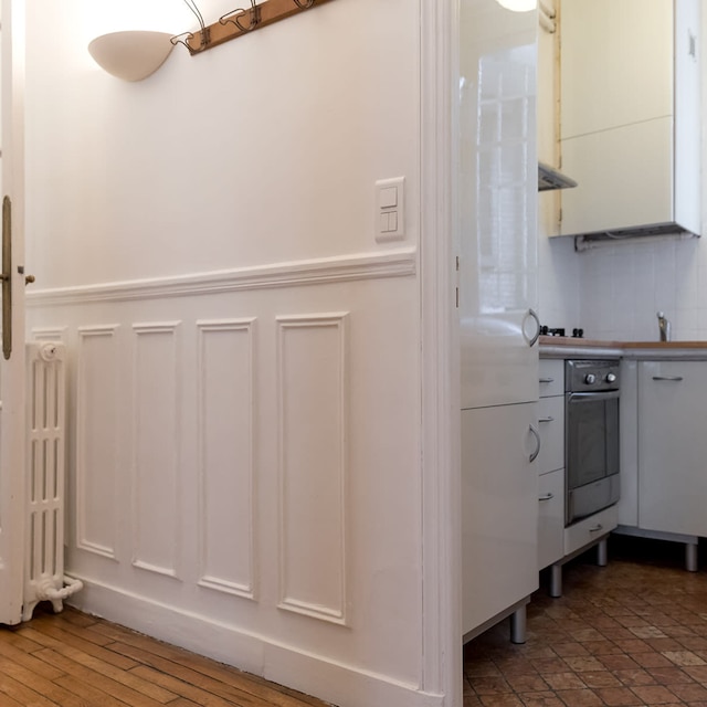 ホワイト サクレ I ビューティフル 2 ベッドルーム イン モンマルトル