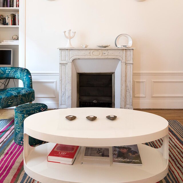 ホワイト サクレ I ビューティフル 2 ベッドルーム イン モンマルトル