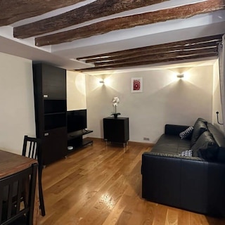 チャーミング チュイルリー 1 ベッド アパートメント イン ザ センター オブ パリ