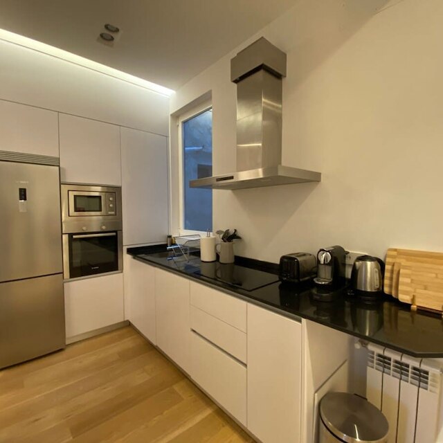 ザ バルコニーズ I アパートメント ウィズ スリー バルコニーズ イン マラサーニャ