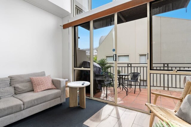 プラーン 3 ベッド エスケープ - クローズ トゥ エブリシング