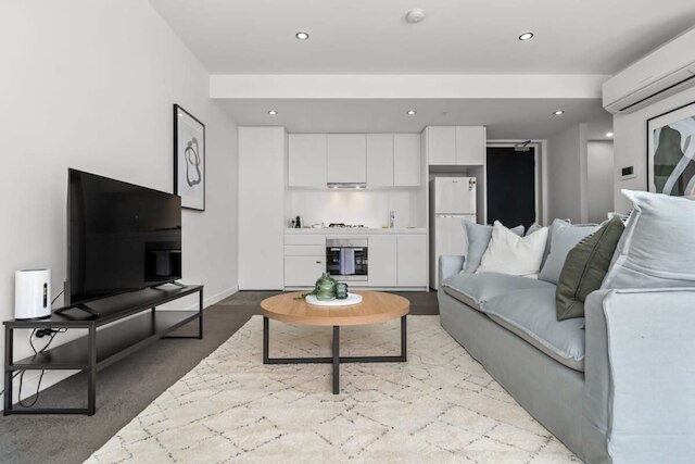 リッチモンド プレミアム エスケープ - ウォーク トゥ ザ MCG