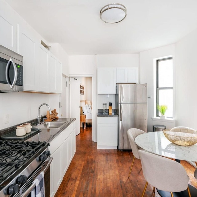 1288-3rn ニュー リノベーテッド 1 ベッドルーム イン UES