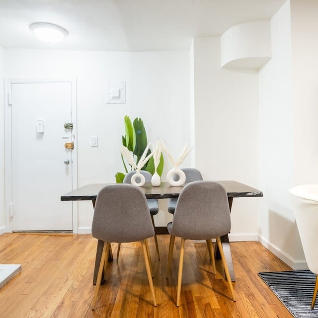 49-3b ニュー リノベーテッド 2 ベッドルーム ウィズ D ミッドタウン イースト