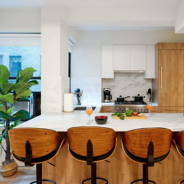 52-3de ニューリー リノベーテッド 2ベッドルーム バスルーム ミッドタウン イースト