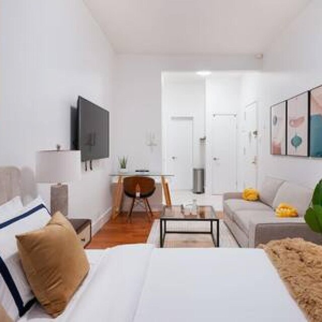 444-1c ニュー スタジオ イン ヘルズ キッチン