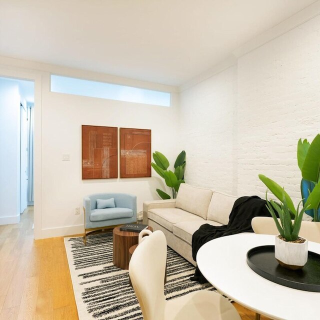 1290-8 ニュー リノベーテッド 2 ベッドルームズ イン UES