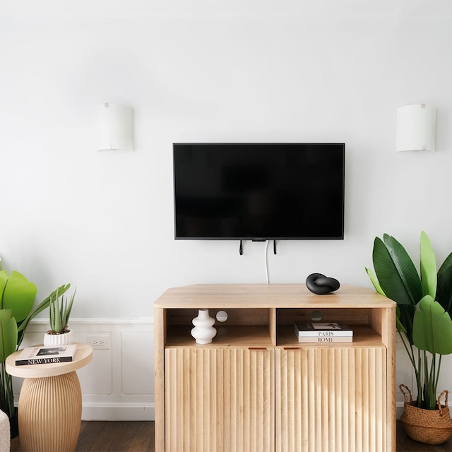 73-519 ニュー スタジオ UWS ドアマン ジム