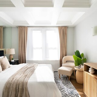 73-519 ニュー スタジオ UWS ドアマン ジム