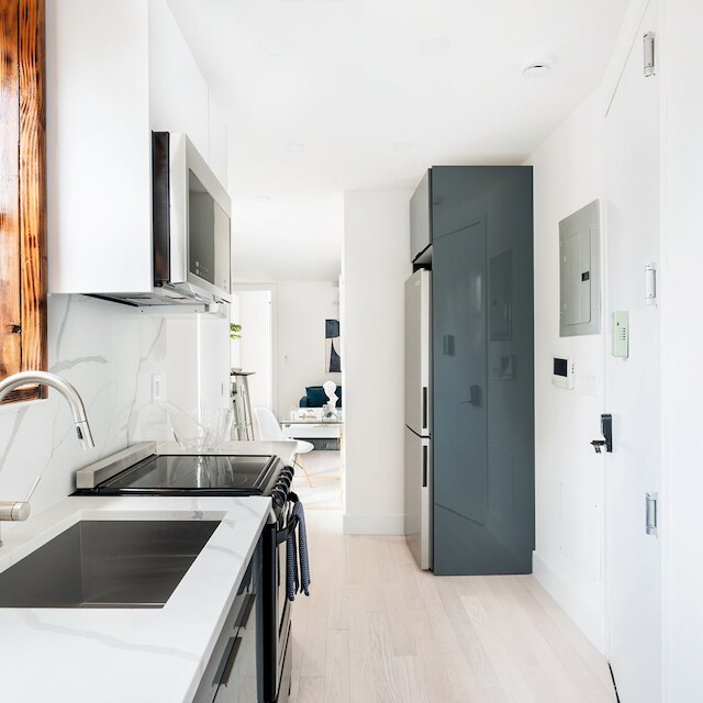 48-4fe 2ベッドルーム プライム ミッドタウンウエスト