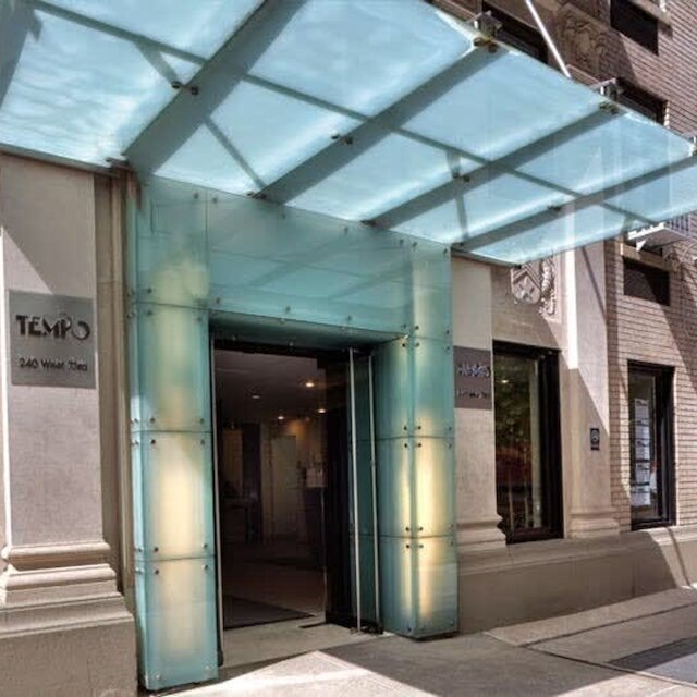 73-919 ニュー スタジオ UWS ドアマン ジム