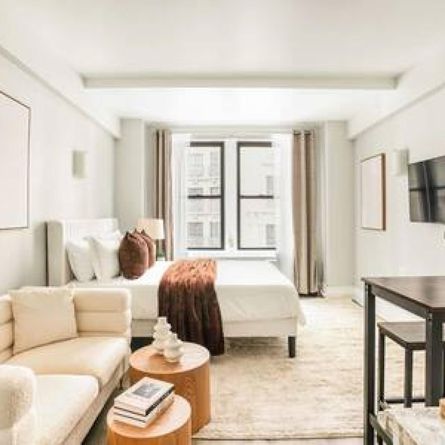 73-1004 ニュー スタジオ UWS ドアマン ジム