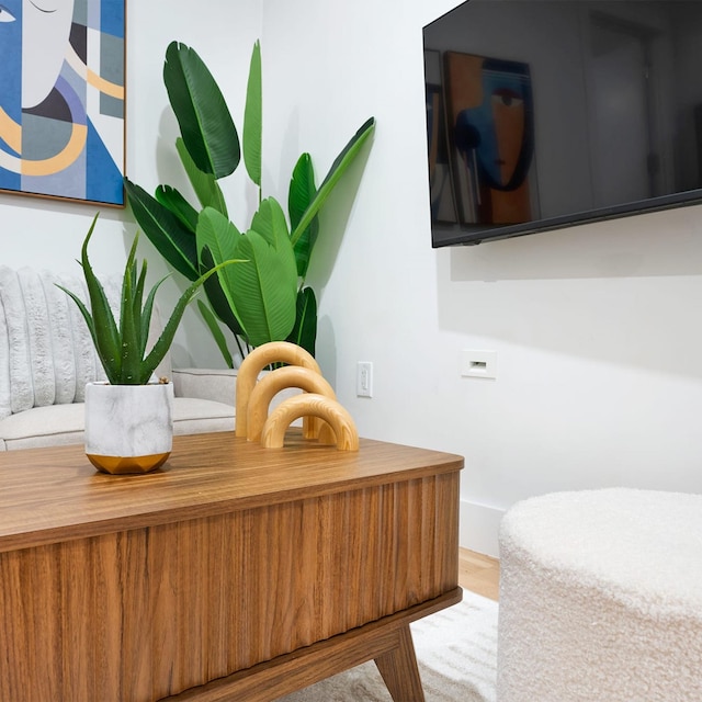 1290-3 ニュー リノベーテッド 2 ベッドルームズ イン UES