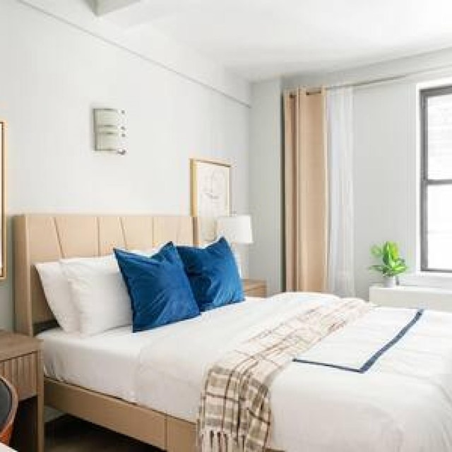 73-201 ニュー 1 ベッドルーム 1 バスルーム UWS ドアマン ジム