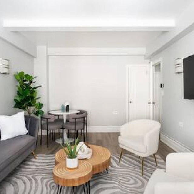 73-201 ニュー 1 ベッドルーム 1 バスルーム UWS ドアマン ジム