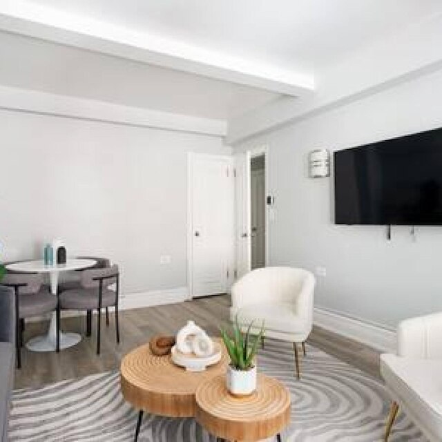 73-201 ニュー 1 ベッドルーム 1 バスルーム UWS ドアマン ジム