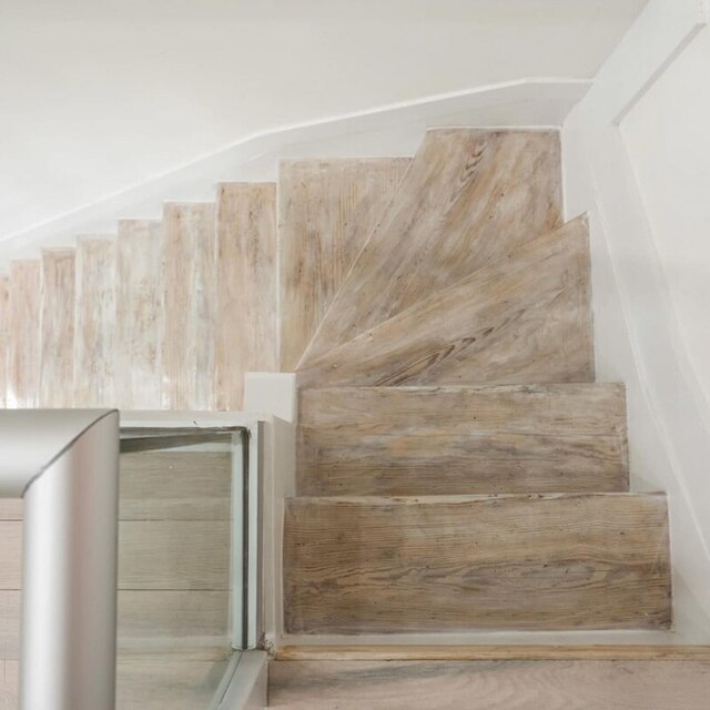 317-1d ニュー 2ベッドルーム デュプレックス ウィズ D プライベート バックヤード