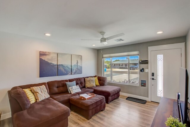 ファミリー リトリート バイ オールド タウン ウィズ プール