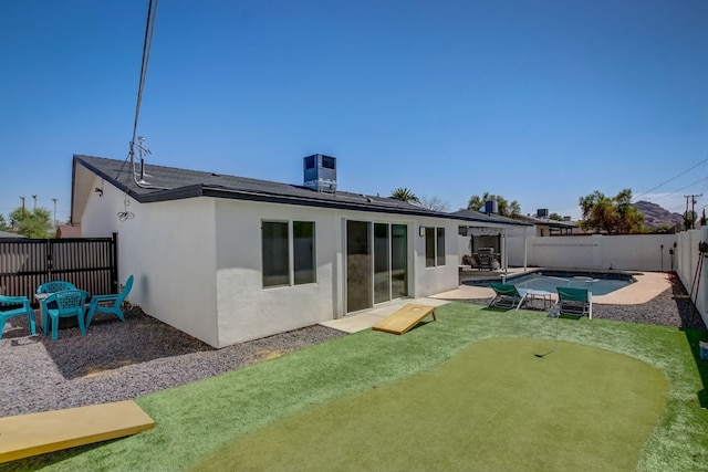 ファミリー リトリート バイ オールド タウン ウィズ プール