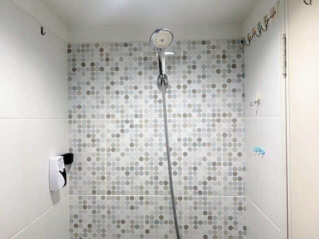 ミニマリスト スタジオ グランド セントラランド カラワン アパートメント