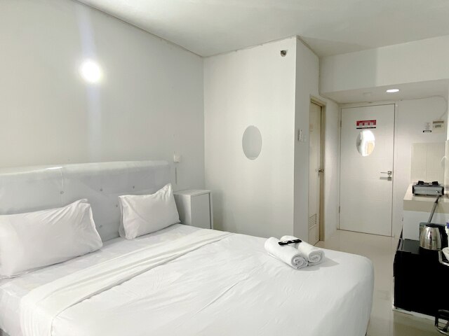 コージー リビング スタジオ グランド セントラランド カラワン アパートメント