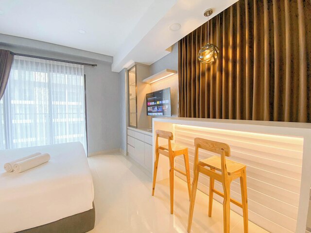 コンフォート リビング スタジオ アット パトラランド アマルタ アパートメント