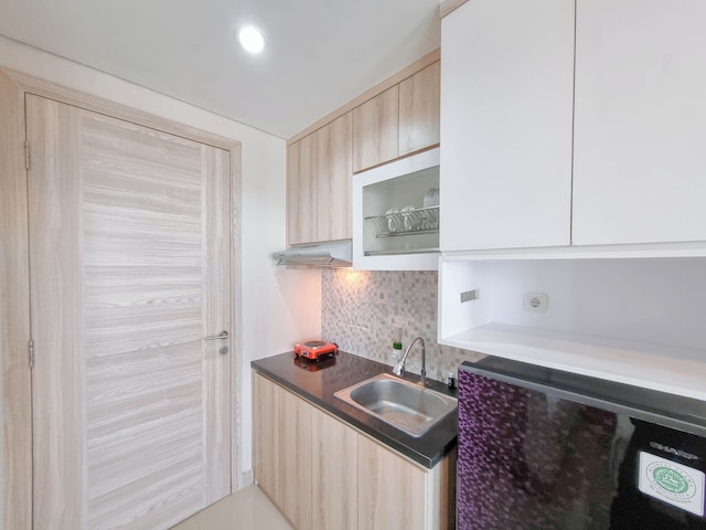 ホーミー アンド グッド スタジオ タマン メラティ シンドゥアディ アパートメント