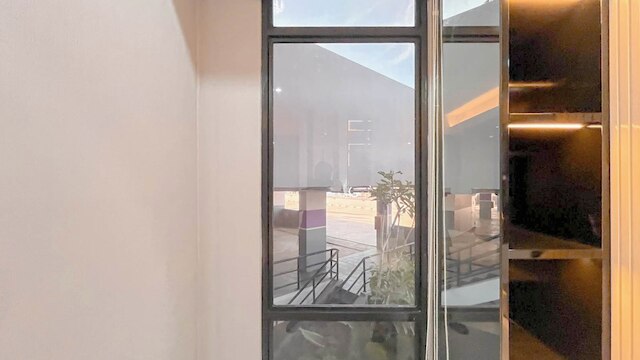 ザ ラグジュアリー スタジオ アット デルフト チプトラ マカッサー アパートメント