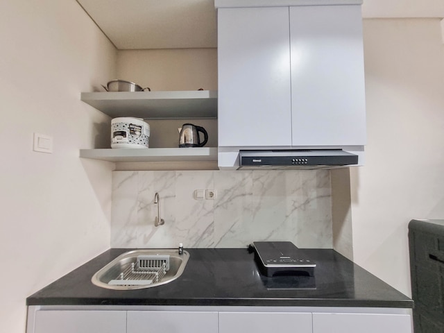 グッド アンド コージー スタジオ アット パトラランド アマルタ アパートメント