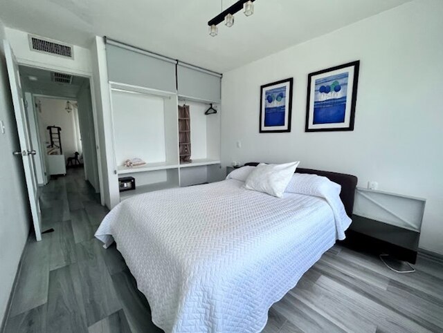 オーシャンフロント コンド アット ユニーク ロケーション