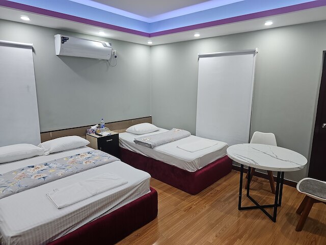 ホテル ファミリー イン