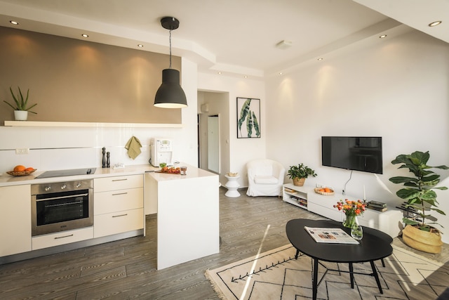 チャーミング 1ベッドルーム アパートメント バイ シー アンド レント