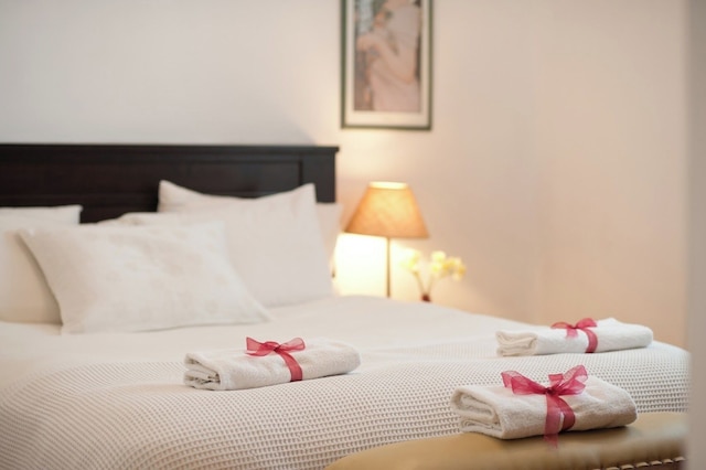 ブライト アンド チャーミング 1 ベッドルーム アパート ニア ショア