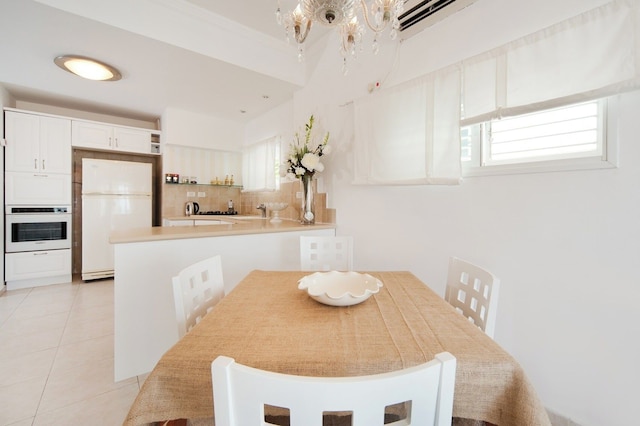 ブライト アンド チャーミング 1 ベッドルーム アパート ニア ショア