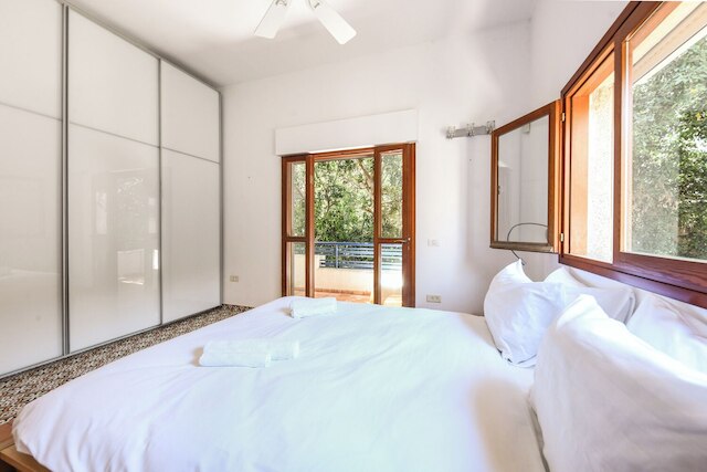 スペーシャス 3ベッドルーム ペントハウス ウィズ ルーフトップ