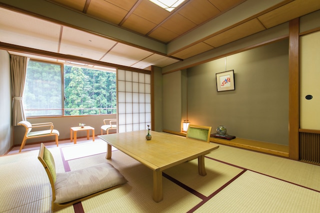 山水館 川湯みどりや