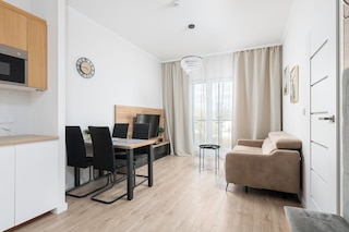 レントプラネット - ブリスカ ウォラ