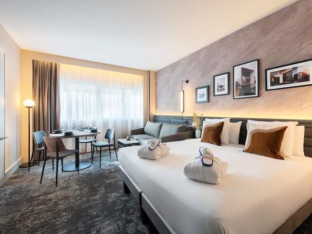 ノボテル パリ ラ デファンス ナンテール