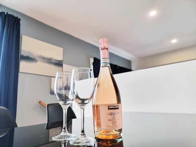 ロージー タウンハウス アット ゴードン - プライム ロケーション