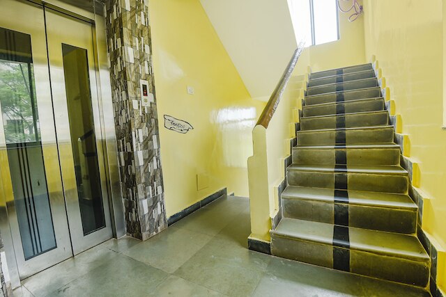 ファブホテル デワ